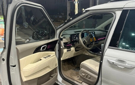 KIA Carnival, 2025 год, 6 320 190 рублей, 5 фотография