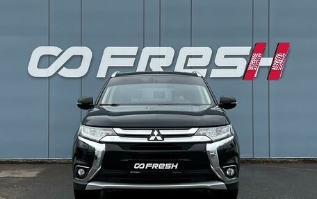 Mitsubishi Outlander III рестайлинг 3, 2015 год, 1 789 000 рублей, 3 фотография