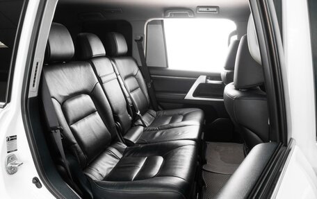 Toyota Land Cruiser 200, 2021 год, 7 999 000 рублей, 7 фотография