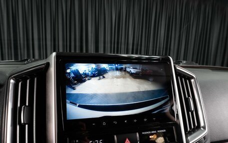 Toyota Land Cruiser 200, 2021 год, 7 999 000 рублей, 26 фотография