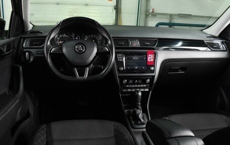 Skoda Rapid I, 2017 год, 1 315 000 рублей, 6 фотография