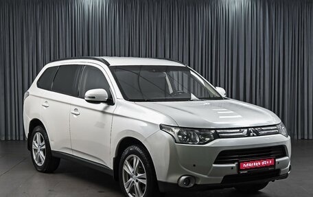 Mitsubishi Outlander III рестайлинг 3, 2014 год, 1 447 000 рублей, 1 фотография