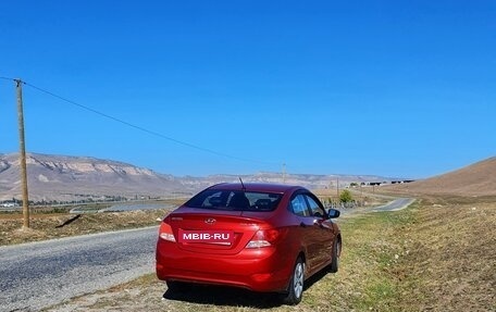 Hyundai Solaris II рестайлинг, 2011 год, 690 000 рублей, 8 фотография