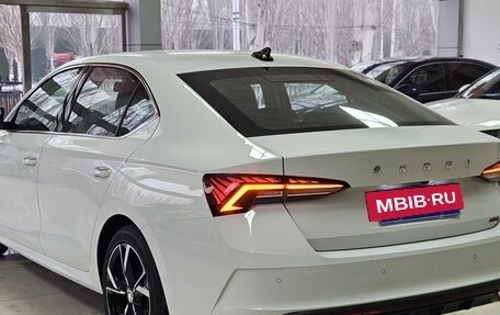 Skoda Octavia IV, 2023 год, 6 фотография