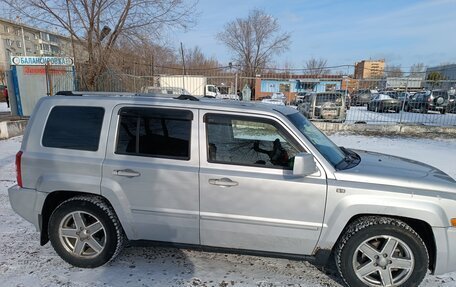 Jeep Liberty (Patriot), 2007 год, 750 000 рублей, 2 фотография