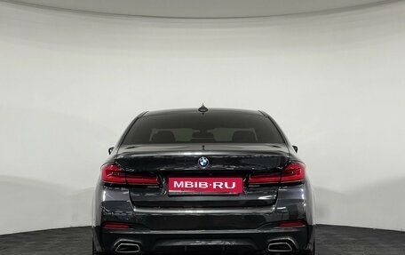 BMW 5 серия, 2020 год, 4 850 000 рублей, 4 фотография