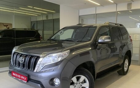 Toyota Land Cruiser Prado 150 рестайлинг 2, 2016 год, 4 300 000 рублей, 1 фотография