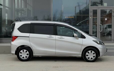 Honda Freed I, 2011 год, 1 200 000 рублей, 4 фотография