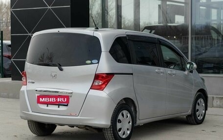Honda Freed I, 2011 год, 1 200 000 рублей, 5 фотография