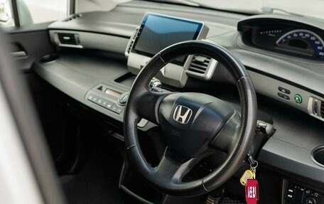 Honda Freed I, 2011 год, 1 200 000 рублей, 11 фотография