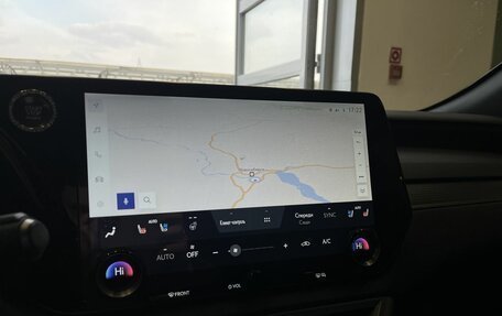 Lexus RX IV рестайлинг, 2023 год, 9 000 000 рублей, 14 фотография