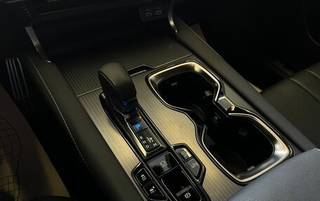 Lexus RX IV рестайлинг, 2023 год, 9 000 000 рублей, 15 фотография