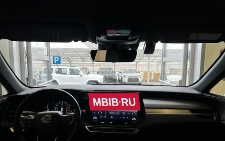 Lexus RX IV рестайлинг, 2023 год, 9 000 000 рублей, 11 фотография