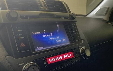 Toyota Land Cruiser Prado 150 рестайлинг 2, 2016 год, 4 300 000 рублей, 11 фотография