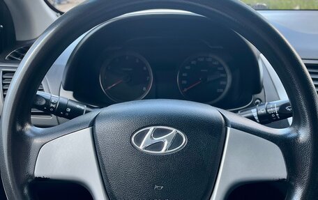 Hyundai Solaris II рестайлинг, 2013 год, 520 000 рублей, 16 фотография