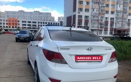 Hyundai Solaris II рестайлинг, 2013 год, 520 000 рублей, 22 фотография