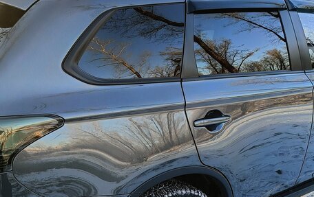 Mitsubishi Outlander III рестайлинг 3, 2014 год, 1 850 000 рублей, 12 фотография