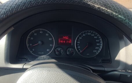 Volkswagen Golf V, 2004 год, 450 000 рублей, 13 фотография