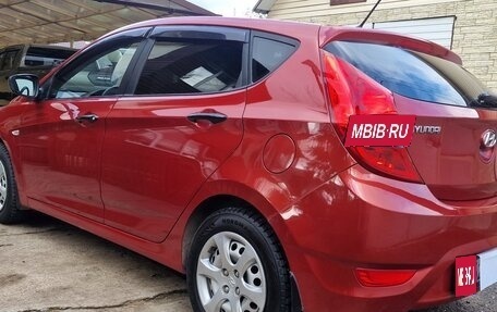 Hyundai Solaris II рестайлинг, 2012 год, 700 000 рублей, 4 фотография