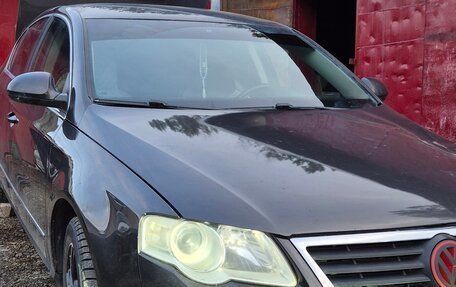 Volkswagen Passat B6, 2006 год, 550 000 рублей, 3 фотография