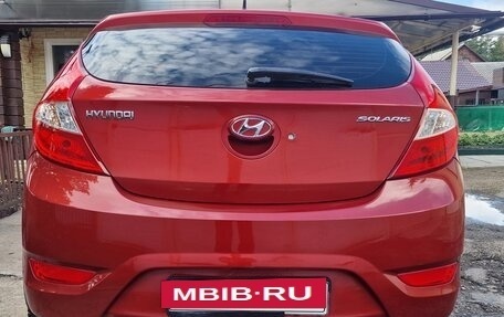 Hyundai Solaris II рестайлинг, 2012 год, 700 000 рублей, 11 фотография