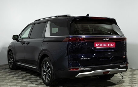 KIA Carnival, 2023 год, 4 299 000 рублей, 7 фотография