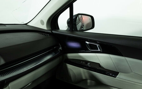 KIA Carnival, 2023 год, 4 299 000 рублей, 18 фотография