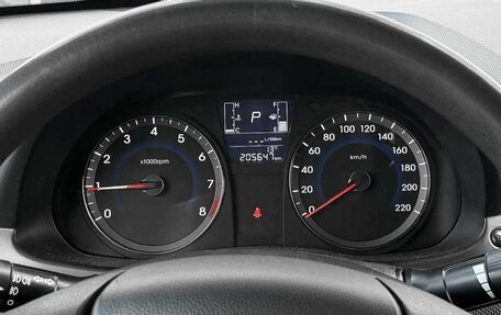 Hyundai Solaris II рестайлинг, 2012 год, 750 000 рублей, 14 фотография