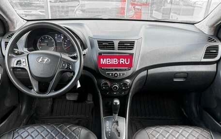 Hyundai Solaris II рестайлинг, 2012 год, 750 000 рублей, 12 фотография