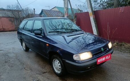Skoda Felicia I рестайлинг, 1997 год, 295 000 рублей, 1 фотография