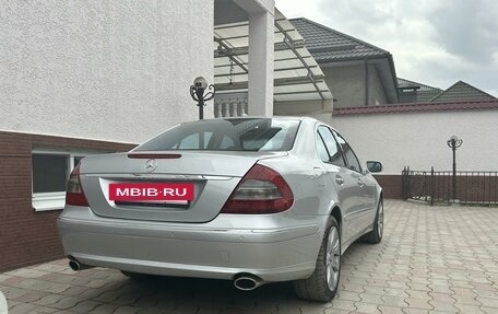 Mercedes-Benz E-Класс, 2007 год, 1 040 000 рублей, 9 фотография