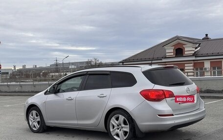 Opel Astra J, 2012 год, 790 000 рублей, 6 фотография