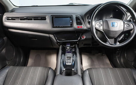 Honda Vezel, 2015 год, 1 799 000 рублей, 14 фотография