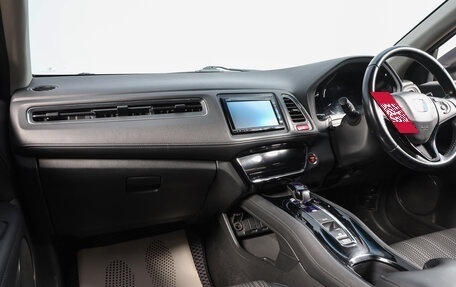 Honda Vezel, 2015 год, 1 799 000 рублей, 17 фотография