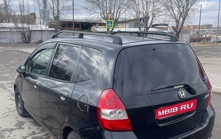 Honda Fit III, 2002 год, 350 000 рублей, 3 фотография