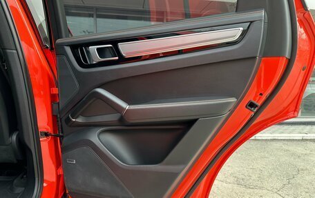 Porsche Cayenne III, 2019 год, 9 000 000 рублей, 15 фотография