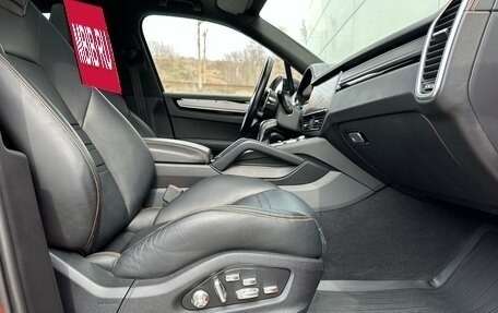 Porsche Cayenne III, 2019 год, 9 000 000 рублей, 18 фотография