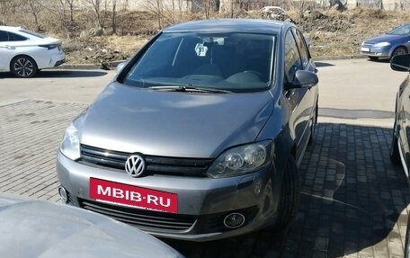 Volkswagen Golf Plus II, 2012 год, 750 000 рублей, 3 фотография
