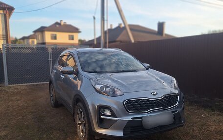 KIA Sportage IV рестайлинг, 2021 год, 2 800 000 рублей, 2 фотография