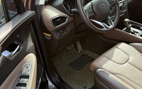 Hyundai Santa Fe IV, 2018 год, 3 000 000 рублей, 13 фотография