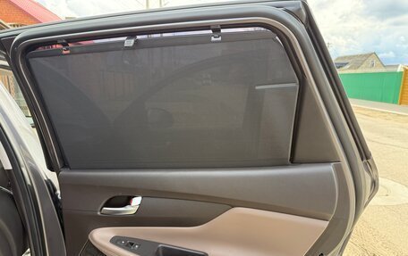 Hyundai Santa Fe IV, 2018 год, 3 000 000 рублей, 20 фотография