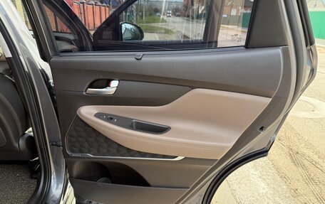 Hyundai Santa Fe IV, 2018 год, 3 000 000 рублей, 26 фотография