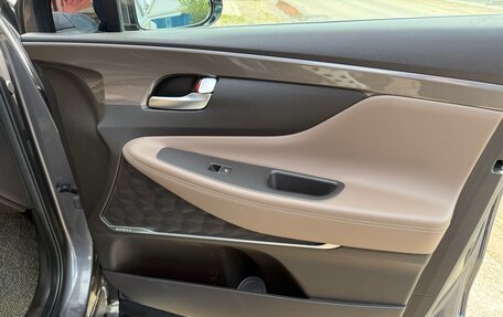 Hyundai Santa Fe IV, 2018 год, 3 000 000 рублей, 27 фотография