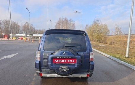 Mitsubishi Pajero IV, 2007 год, 1 337 000 рублей, 10 фотография