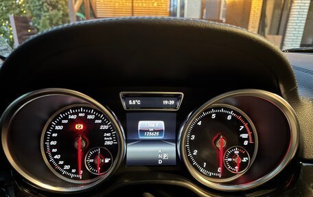 Mercedes-Benz GLS, 2016 год, 4 200 000 рублей, 3 фотография