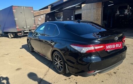 Toyota Camry, 2021 год, 3 500 000 рублей, 12 фотография