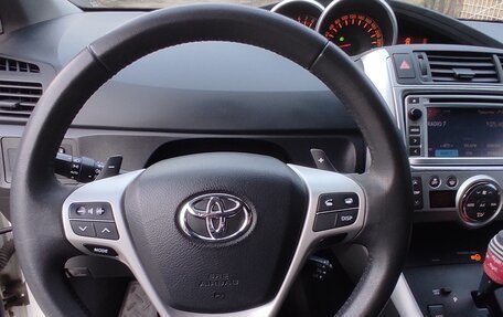 Toyota Verso I, 2012 год, 1 430 000 рублей, 12 фотография