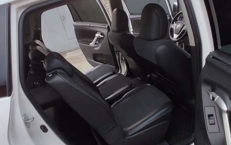 Toyota Verso I, 2012 год, 1 430 000 рублей, 20 фотография