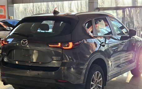 Mazda CX-5 II, 2023 год, 1 600 000 рублей, 5 фотография