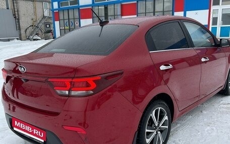 KIA Rio IV, 2017 год, 1 400 000 рублей, 2 фотография